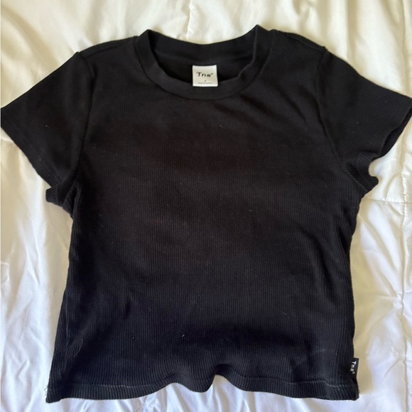 TNA Black Crop Top - Picture 2 of 2